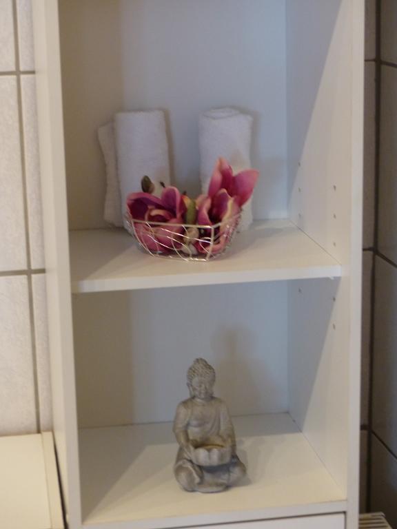 Anja'S Ferienwohnung Alken Luaran gambar