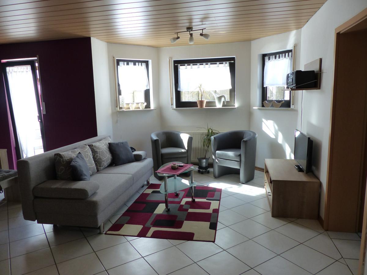 Anja'S Ferienwohnung Alken Luaran gambar